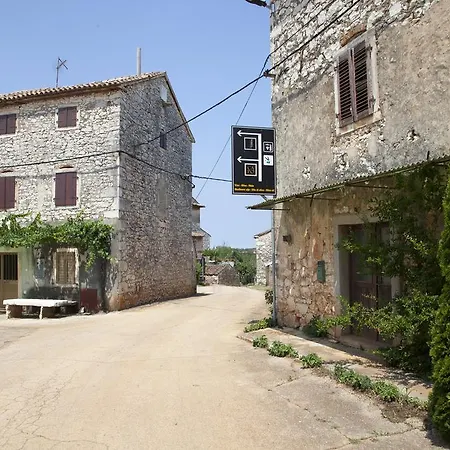 Casa Vecia