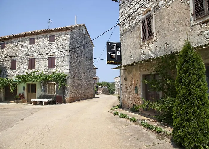 Casa Vecia