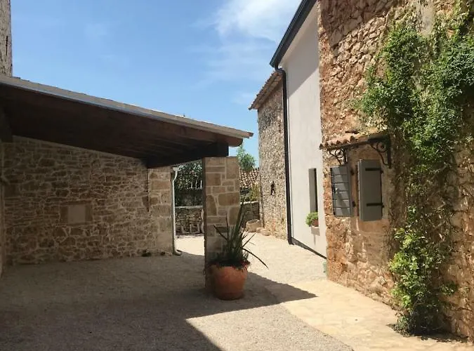 Casa Vecia Vila Brtonigla